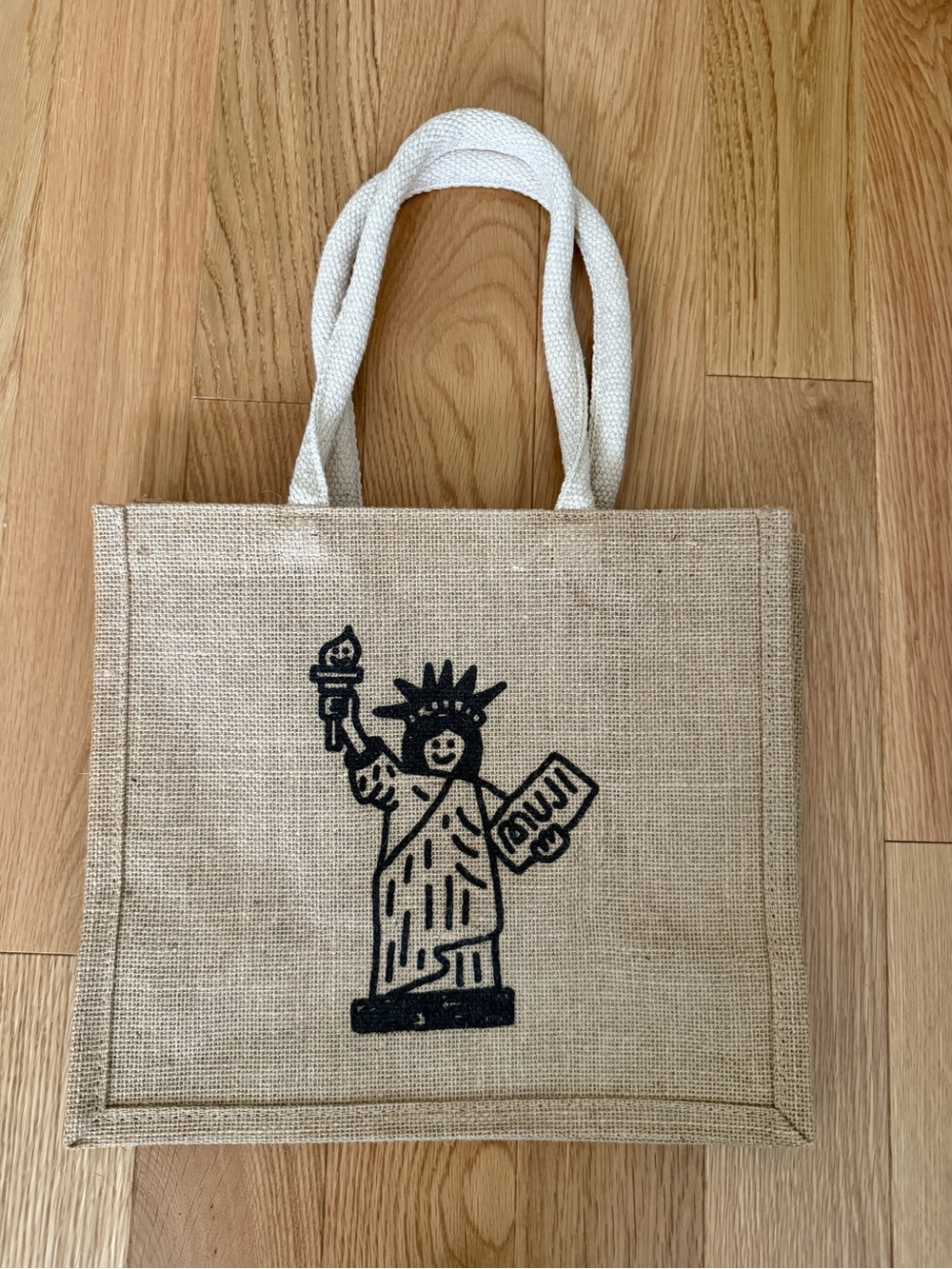 NEW!! Muji NYC Exclusive Jute Tote Bag with Black Statue of Liberty Print!